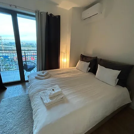 Bliss City Apartments- Waterfront Verde Belgrade